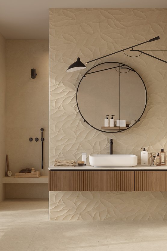 Image d'ambiance Salle de bain, réalisée avec des carreaux de la collection : OLTRE LA PIETRA – Beige OLTRE LA PIETRA