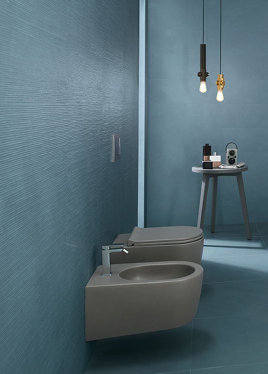 Immagine ambiente , realizzato con piastrelle della collezione: COLOR LINE - Blu, Grigio