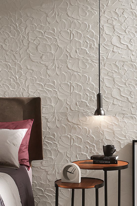 Image d'ambiance Maison, réalisée avec des carreaux de la collection : LUMINA SAND ART – Blanc, Gris LUMINA SAND ART