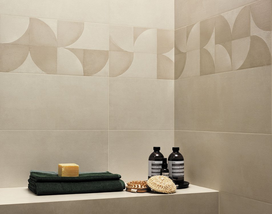 Immagine ambiente , realizzato con piastrelle della collezione: MAT&MORE - Beige