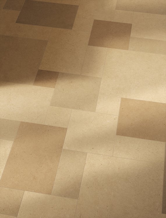 Raumabbildung , gestaltet mit Fliesen aus der Kollektion: MATERIA PURA porcelain tiles – BEIGE